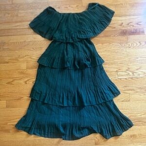 Green tiered pleated dress